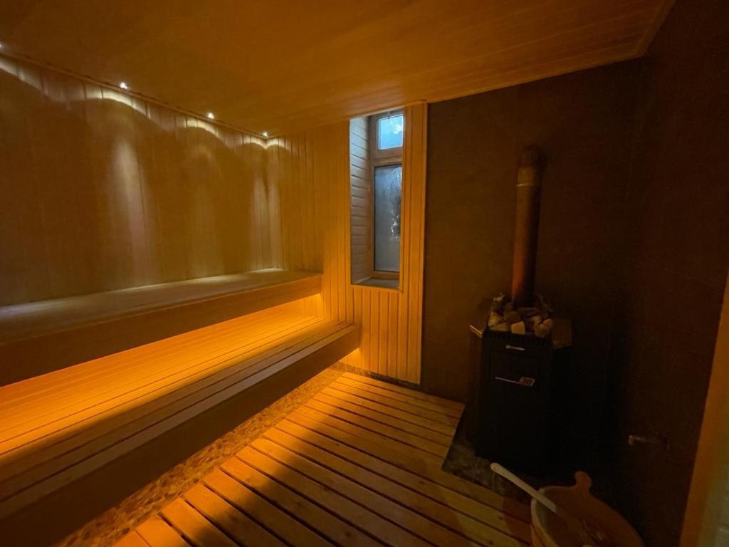 Barhat Hotel & Spa Тараз Экстерьер фото