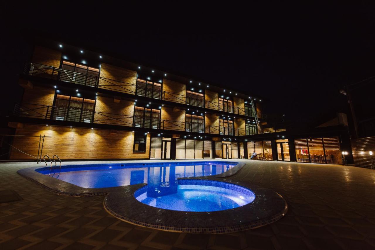 Barhat Hotel & Spa Тараз Экстерьер фото