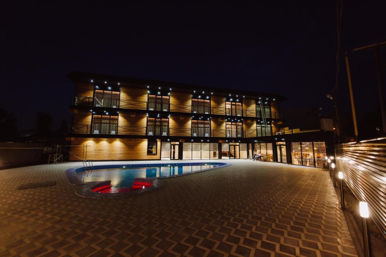 Barhat Hotel & Spa Тараз Экстерьер фото